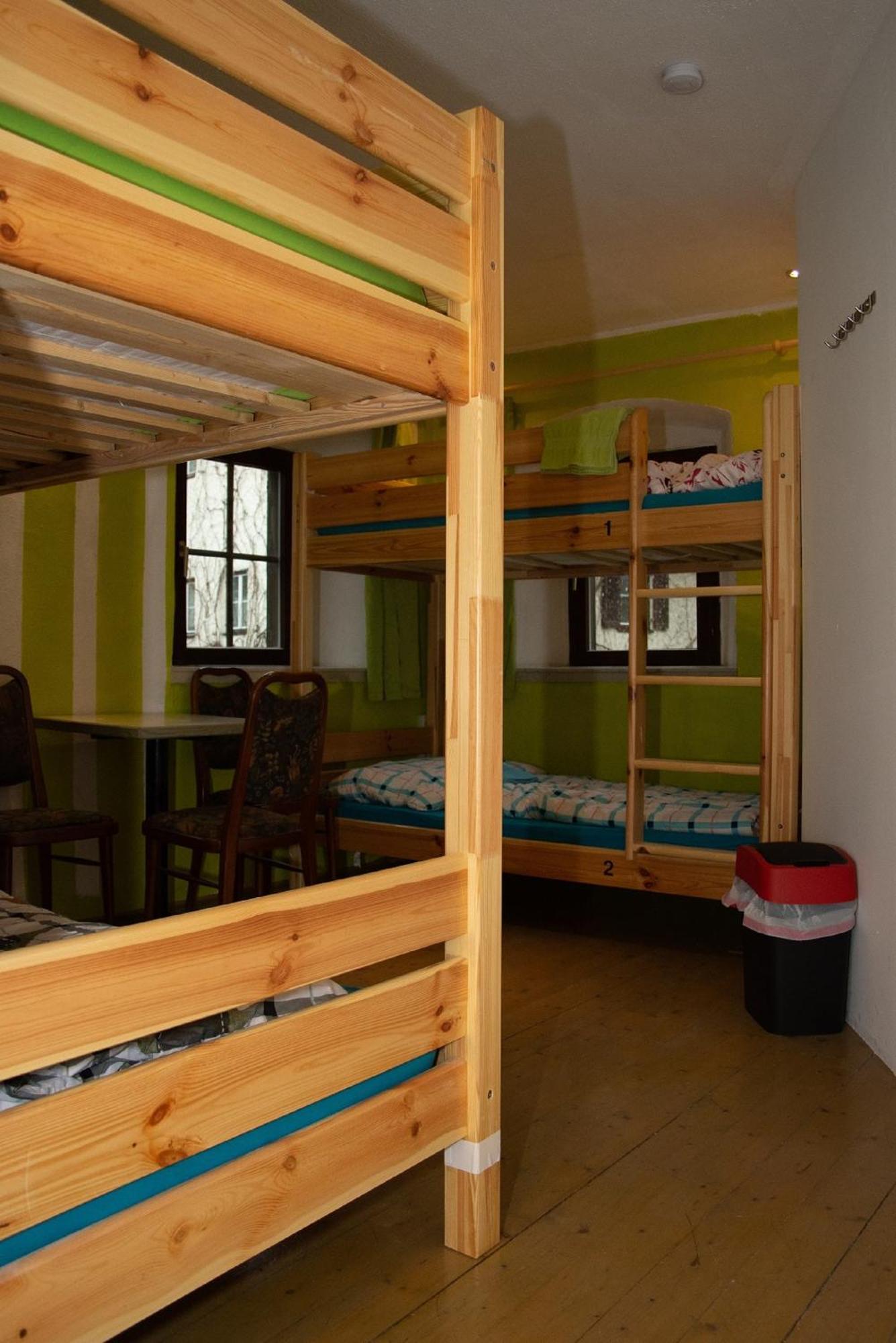 Hostel Бад Гоисерн Экстерьер фото