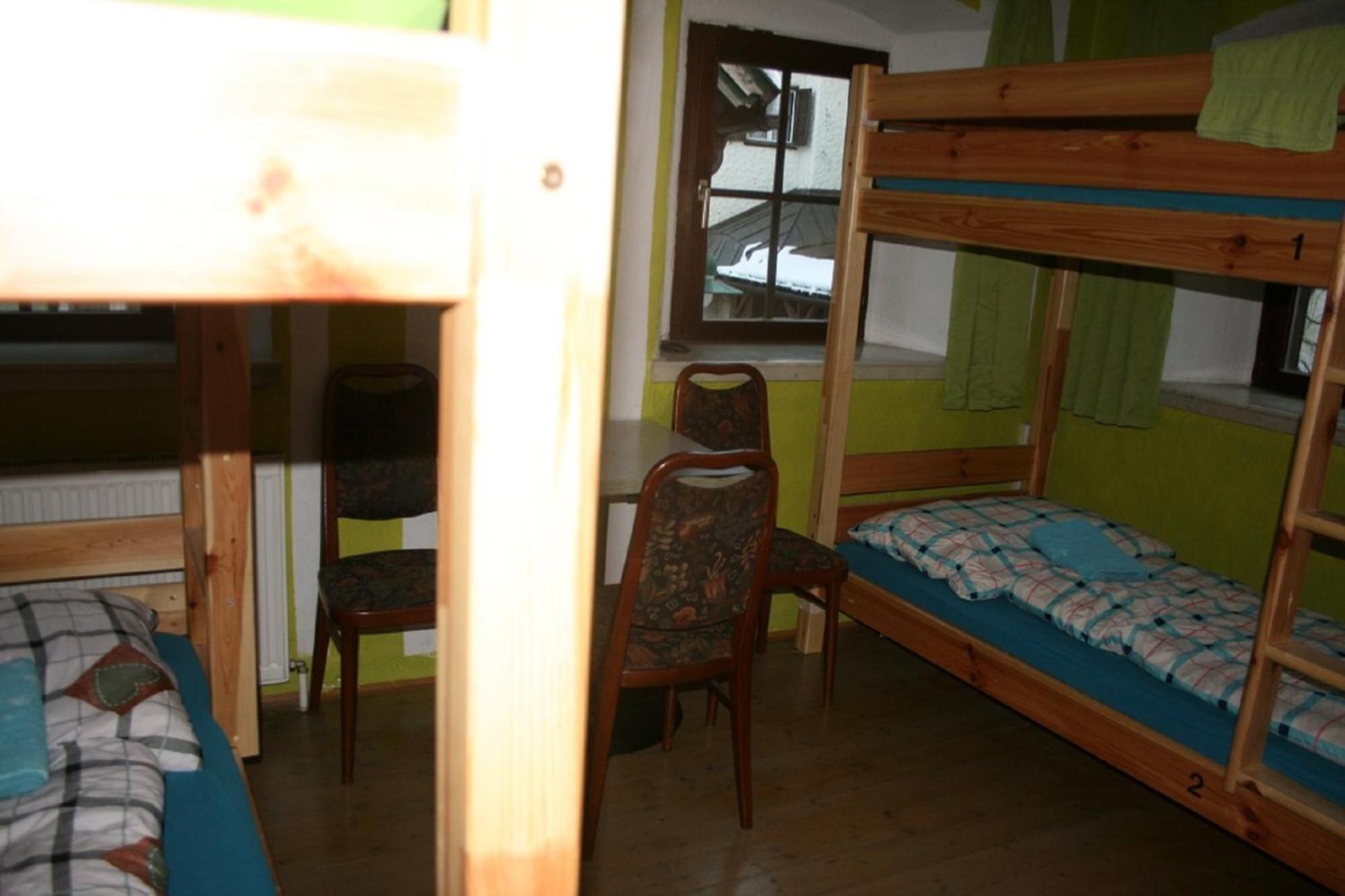 Hostel Бад Гоисерн Экстерьер фото
