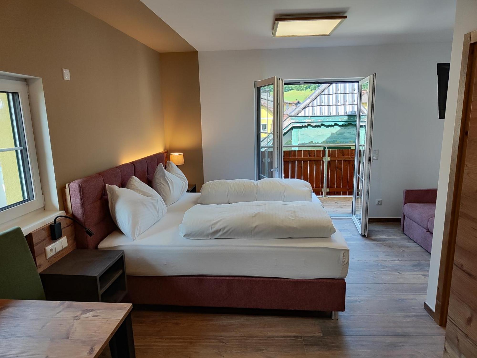 Hostel Бад Гоисерн Экстерьер фото